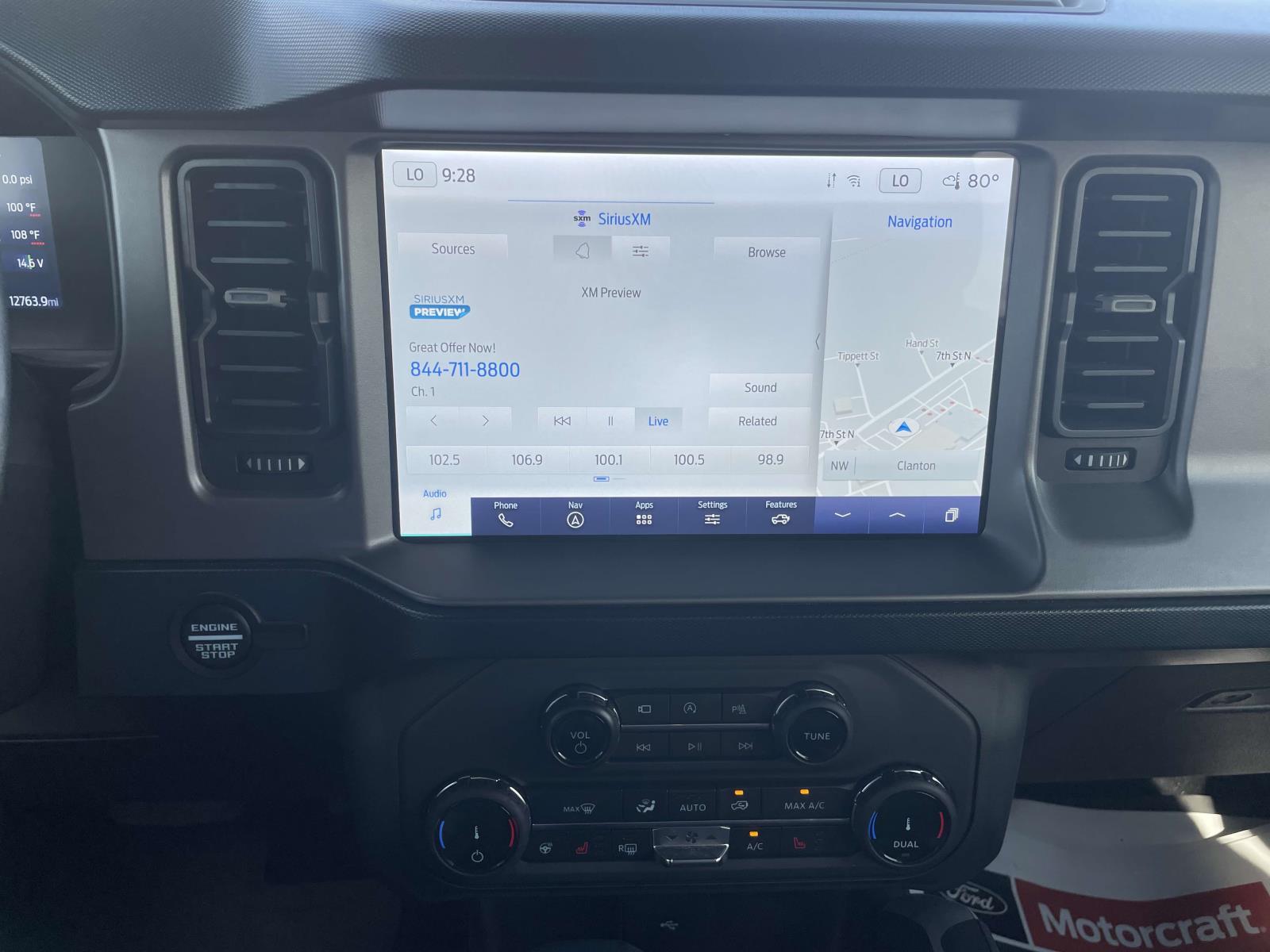 2022 Ford Bronco Base photo 18