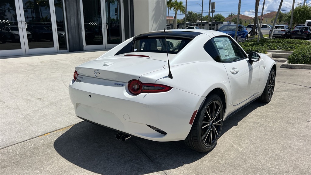2025 Mazda MX-5 Miata Miata RF Grand Touring photo 3