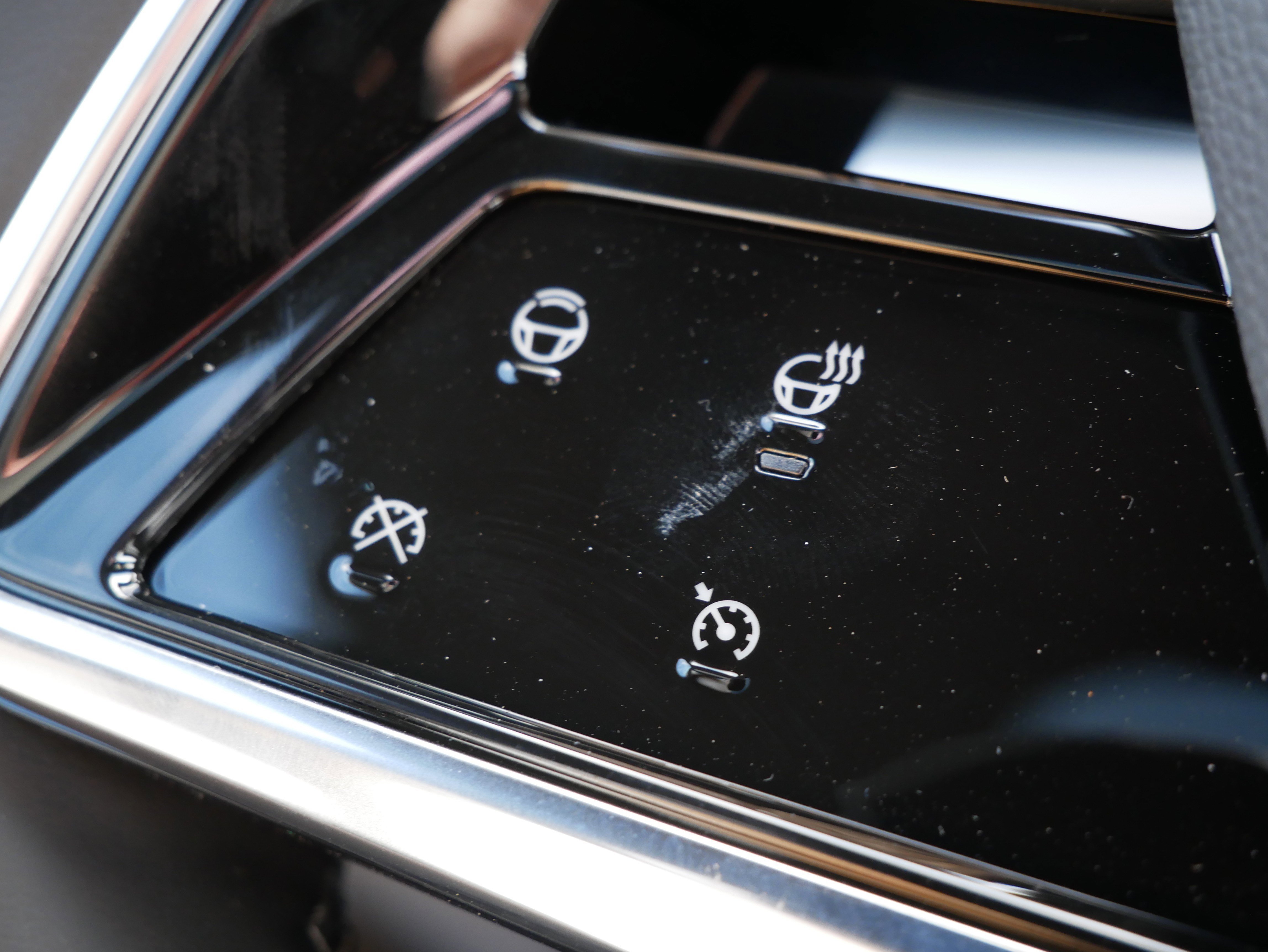 2026 Cadillac Lyriq Luxury photo 14