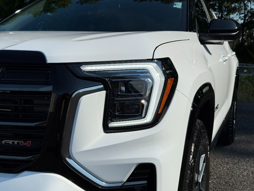 2026 Gmc Terrain AT4 photo 13