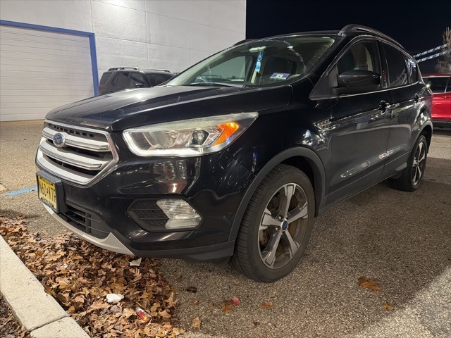 2017 Ford Escape SE's photo