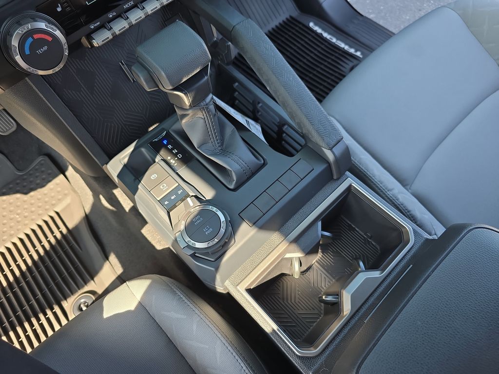 2025 Toyota Tacoma SR5 photo 23