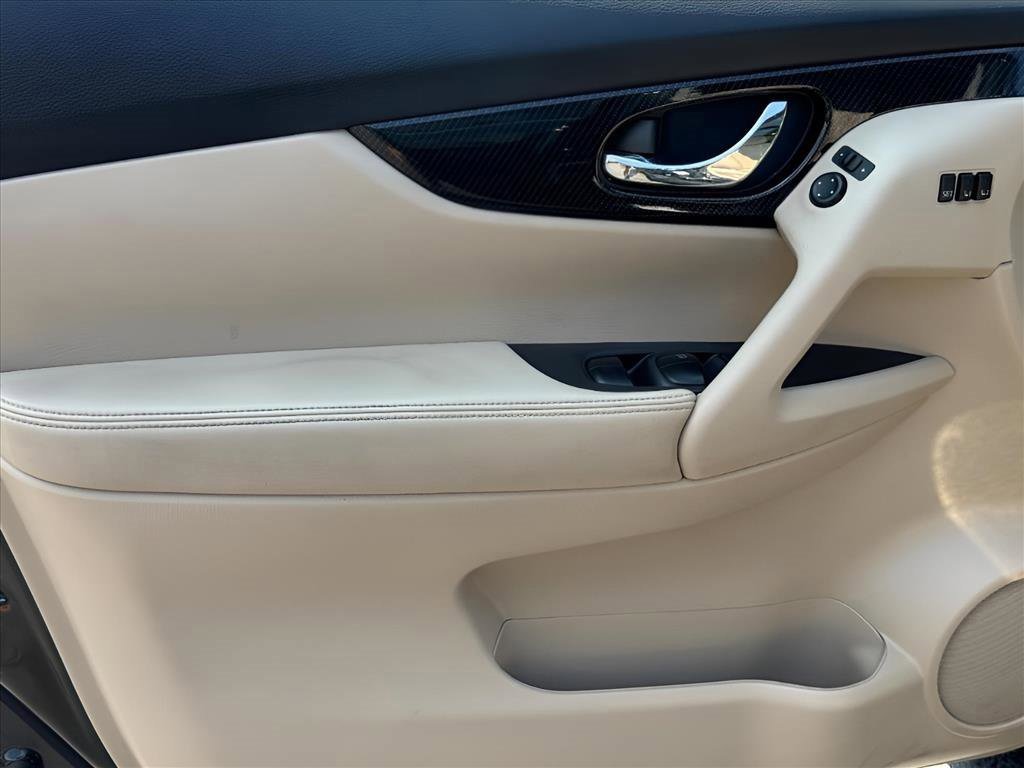 2020 Nissan Rogue SL AWD photo 24