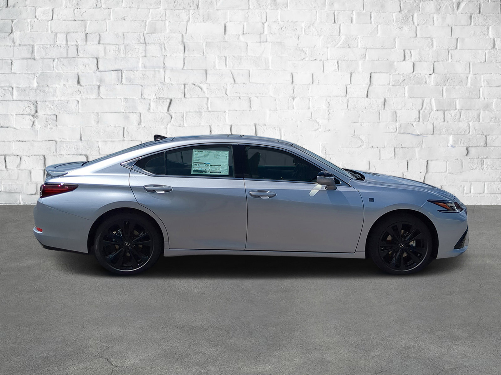 2025 Lexus ES 350 F SPORT Design photo 3