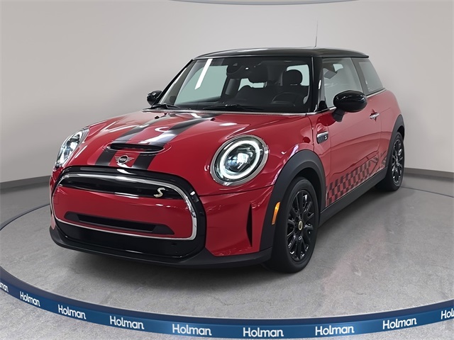 2023 MINI Hardtop 2 Door SE's photo