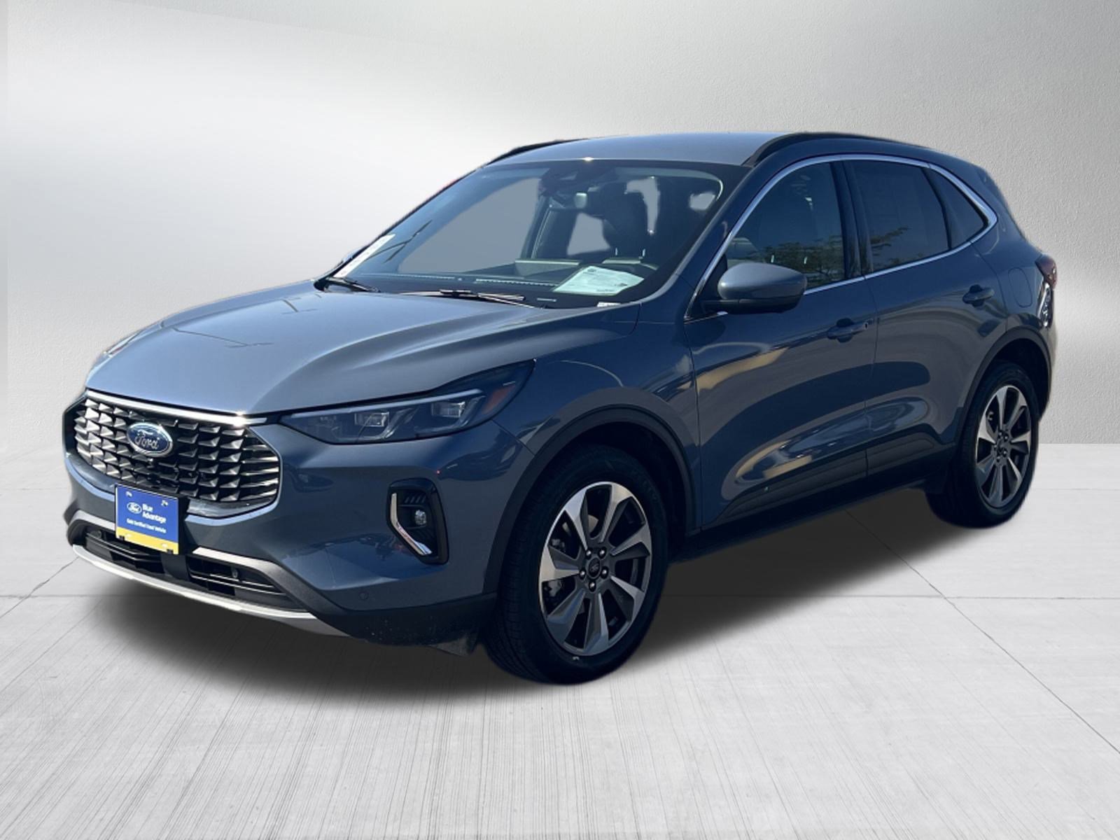 2023 Ford Escape Platinum photo 3