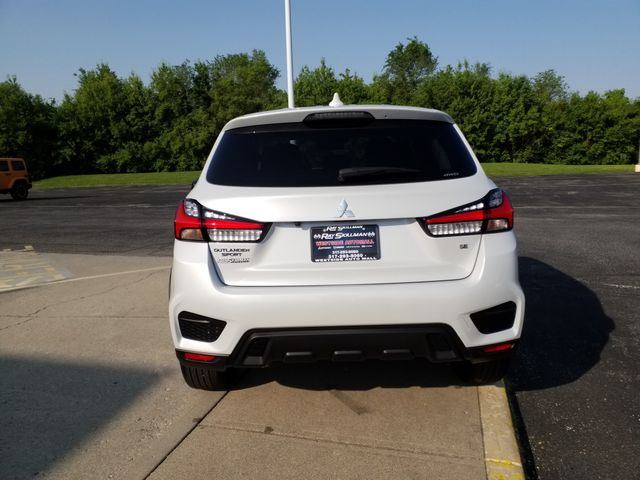 2025 Mitsubishi Outlander Sport SE photo 5