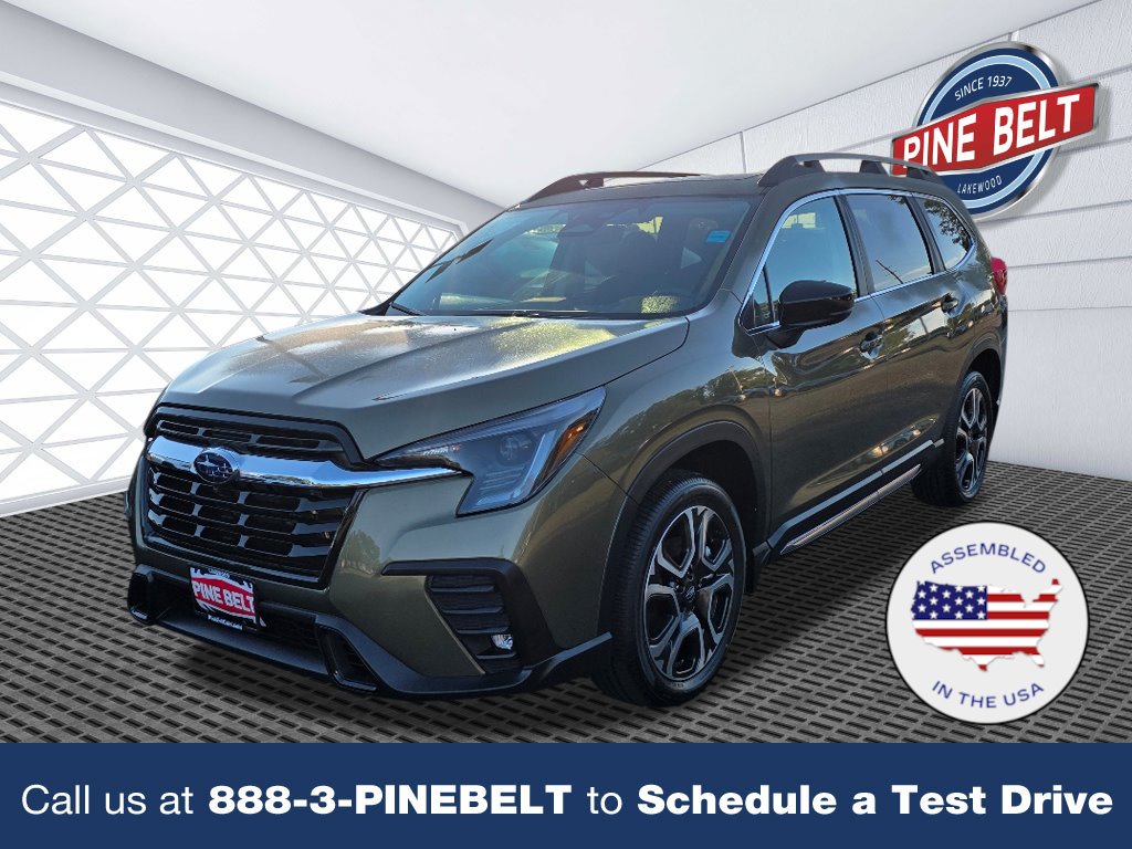 2025 Subaru Ascent Limited's photo