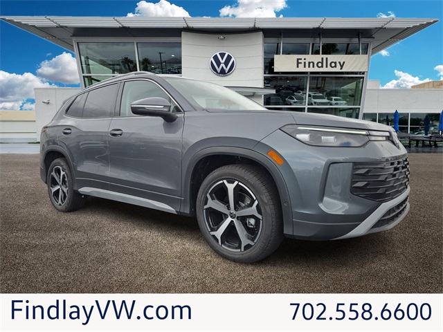 2025 Volkswagen Tiguan SE's photo