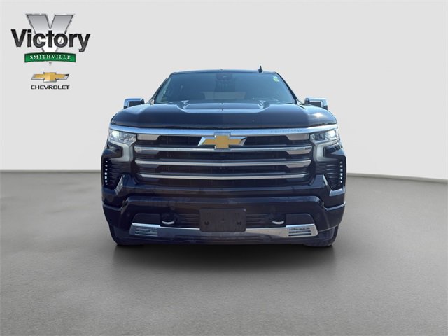Used 2023 Chevrolet Silverado 1500 High Country with VIN 1GCUDJEL7PZ209000 for sale in Kansas City