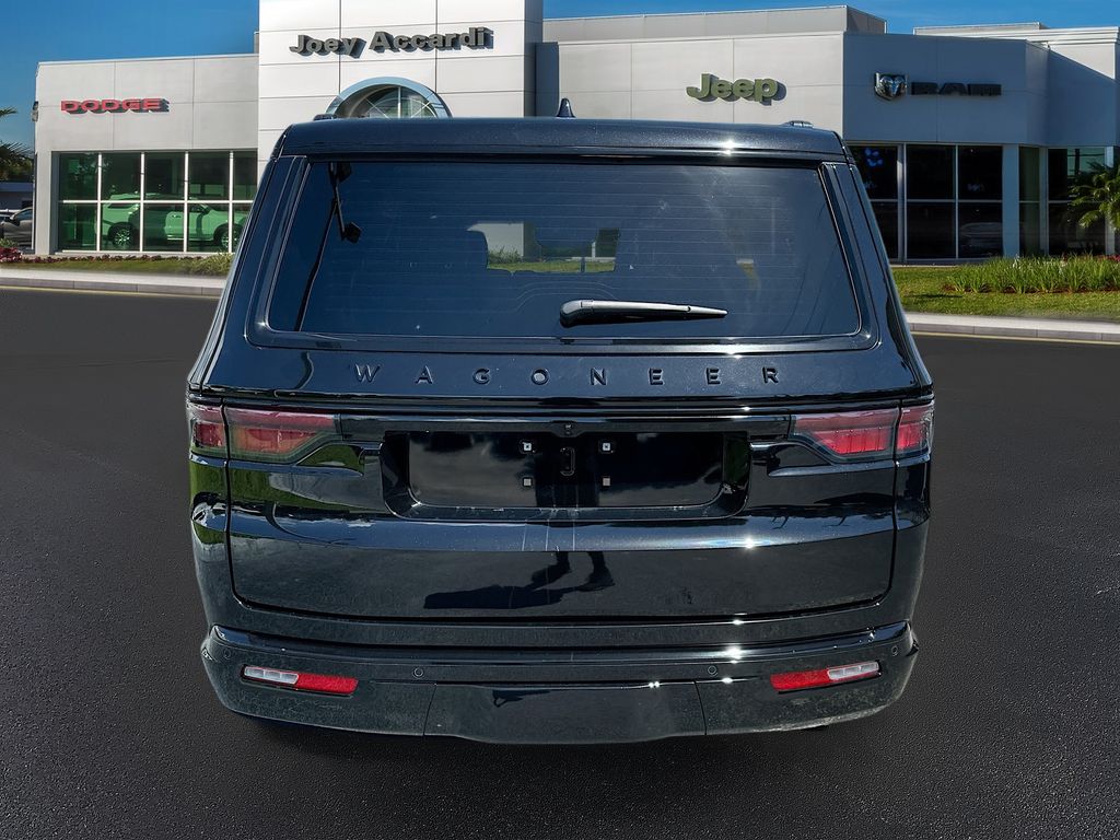 2025 Jeep Wagoneer Series II Carbide photo 3
