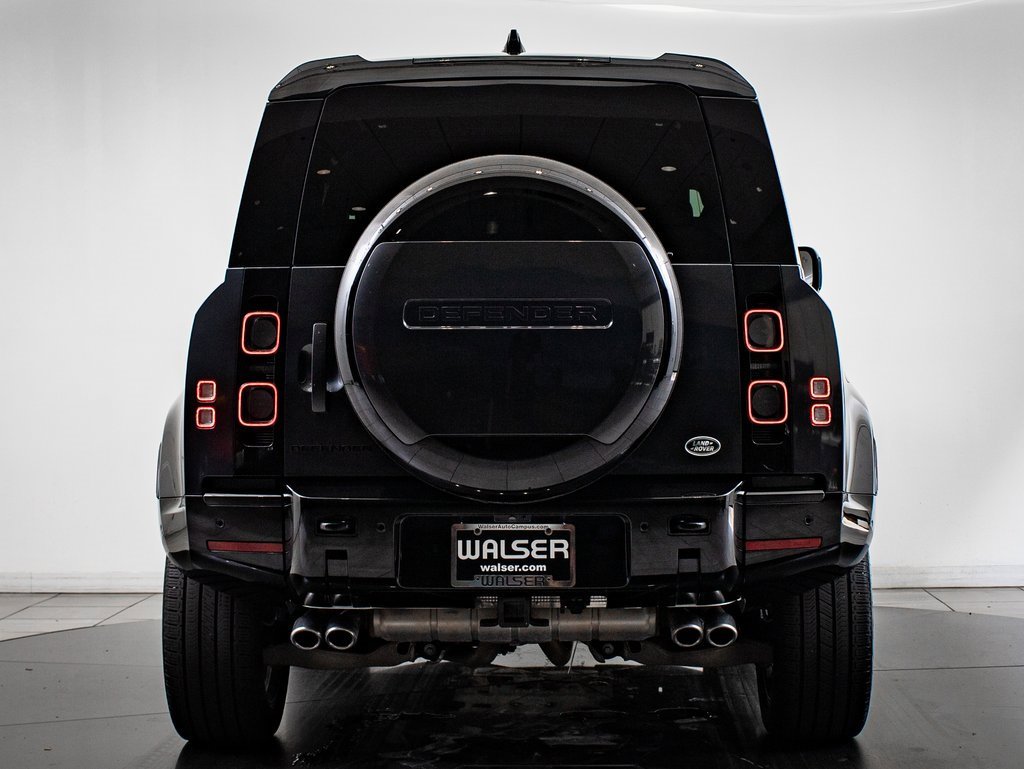 2023 Land Rover Defender 90 V8 photo 7
