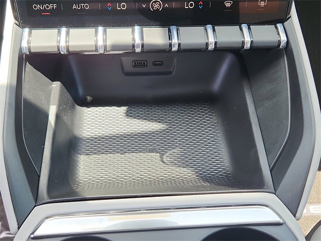 2026 Gmc Terrain Denali photo 27