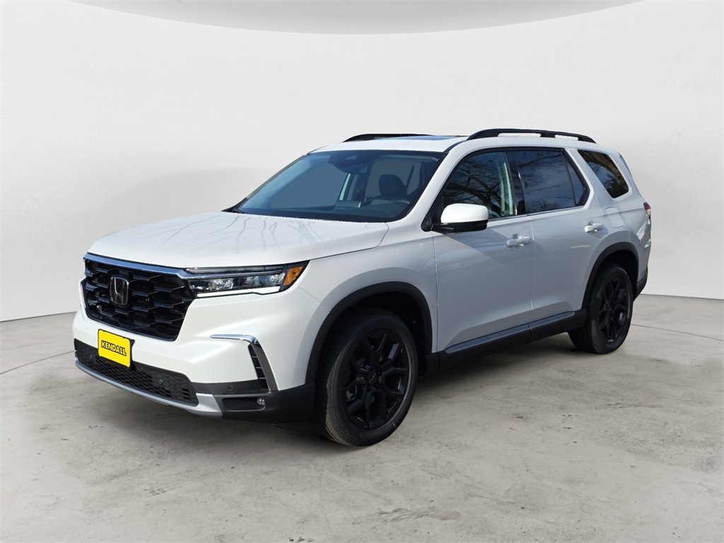 2025 Honda Pilot Touring's photo