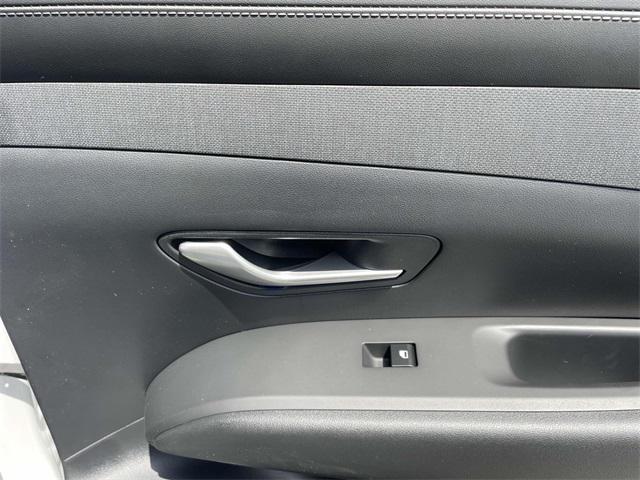 2025 Hyundai Tucson Hybrid SEL Convenience photo 12
