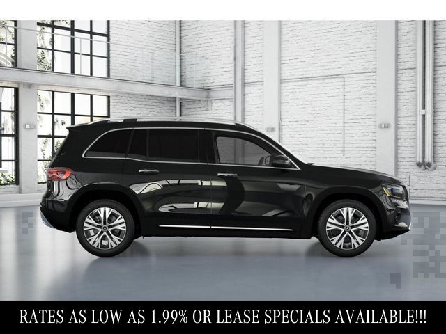 2025 Mercedes Benz GLB 250 4MATIC photo 2