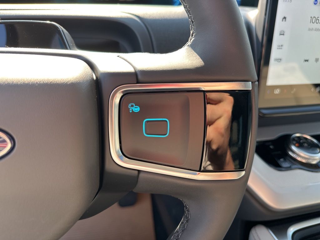 2025 Ford Expedition MAX photo 19