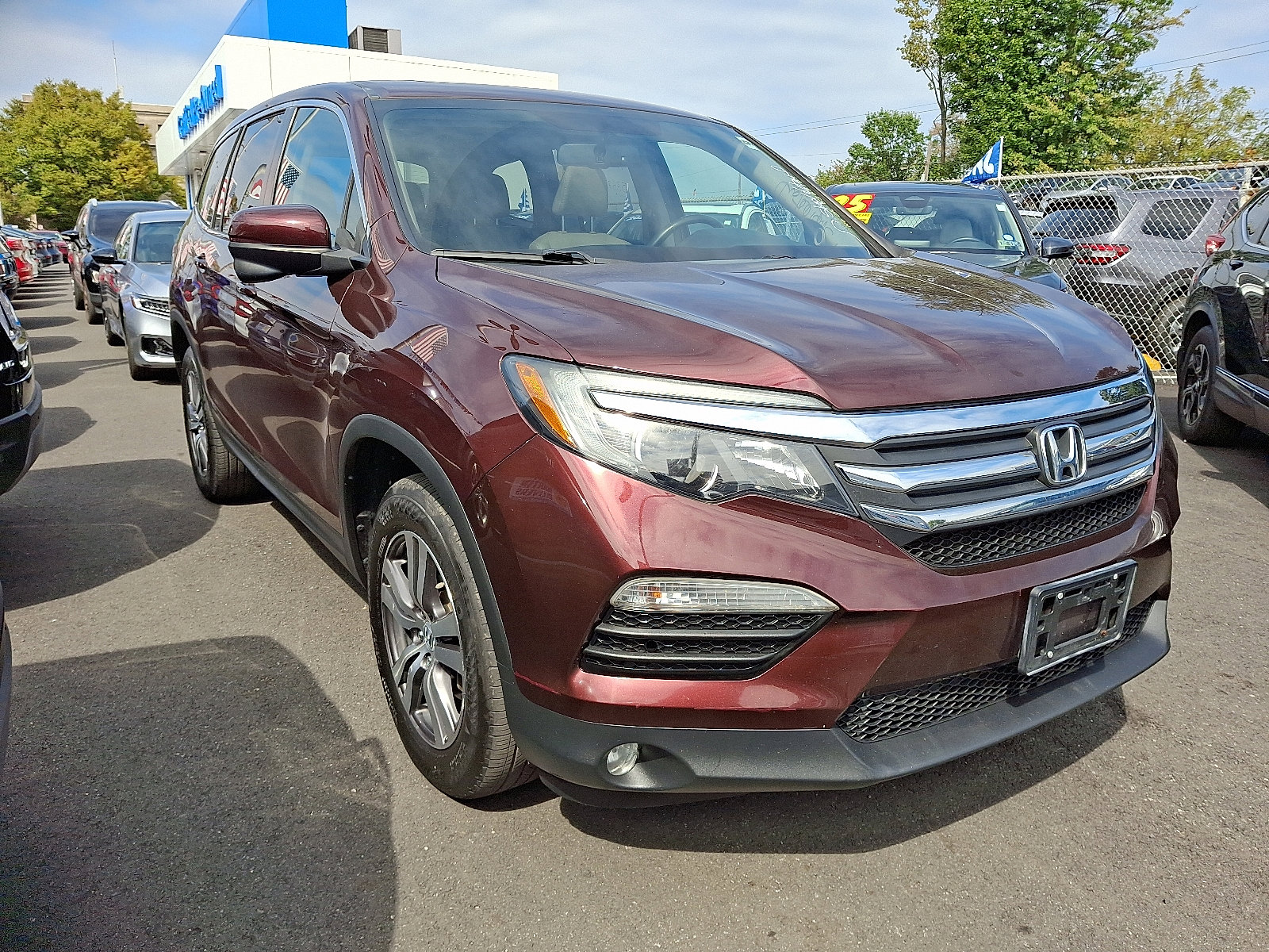 2017 Honda Pilot EX-L photo 3