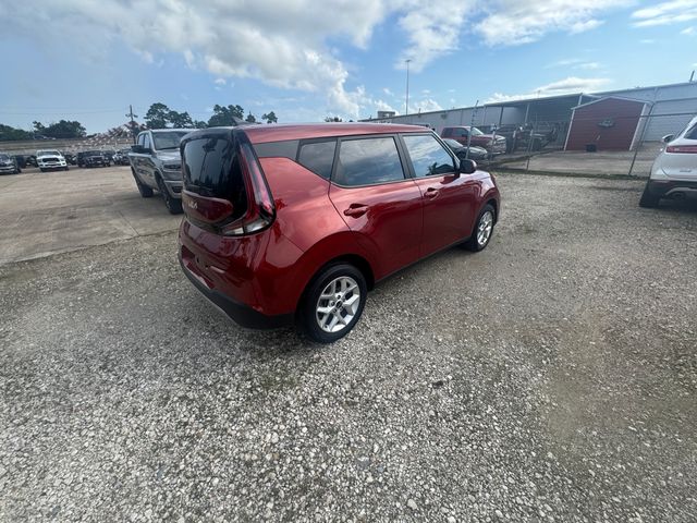 2023 Kia Soul LX photo 8