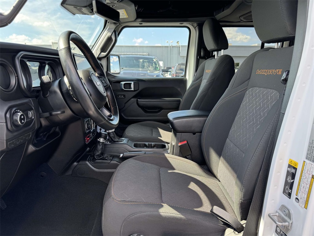 2024 Jeep Gladiator Mojave photo 13