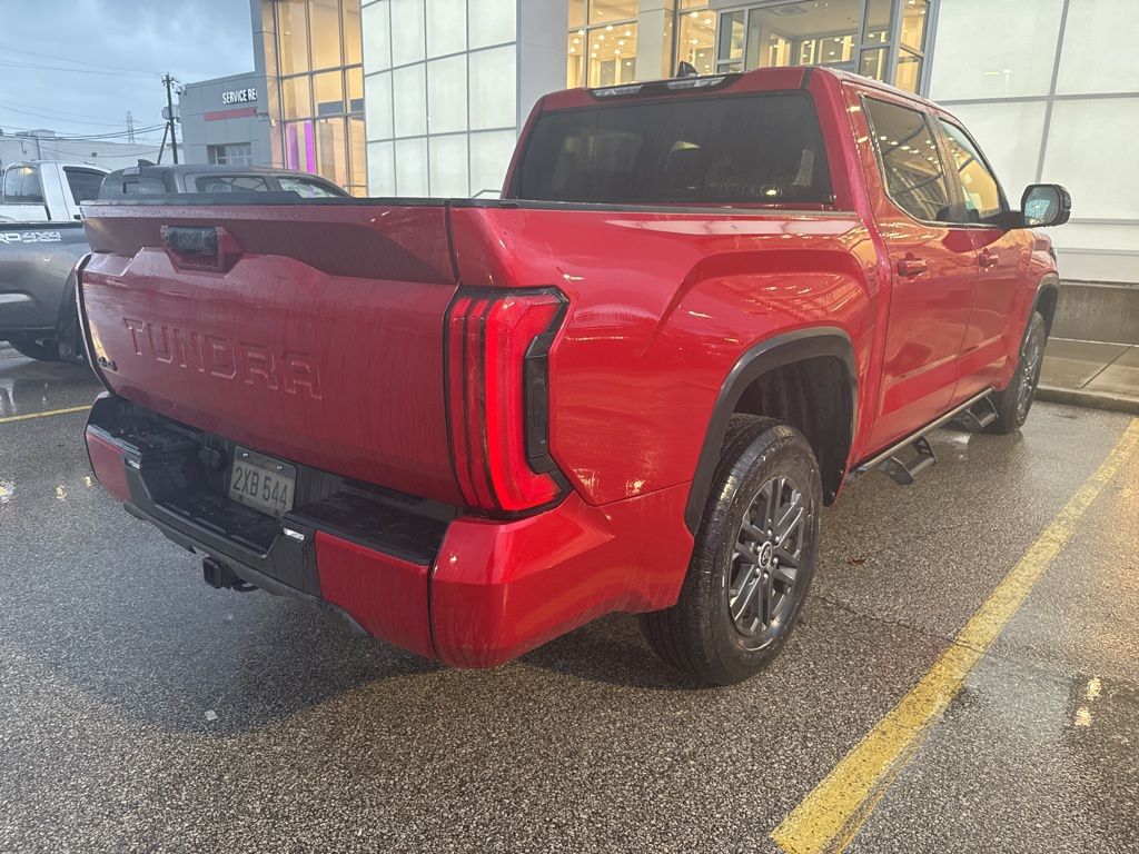 2024 Toyota Tundra SR5 photo 2