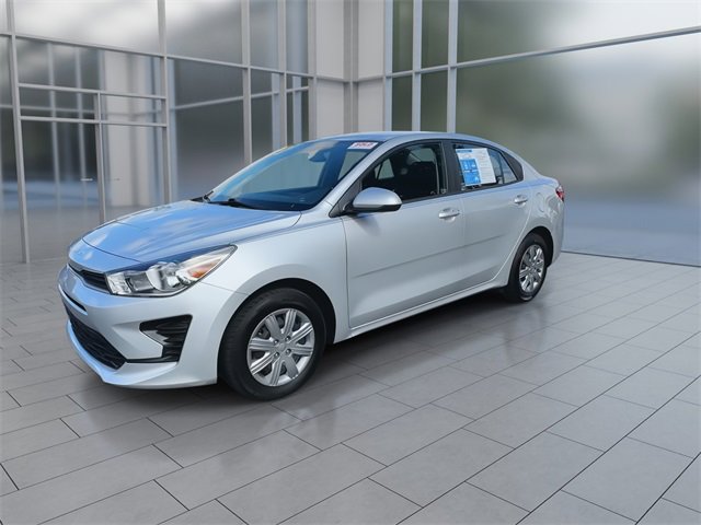 2023 Kia Rio LX photo 4