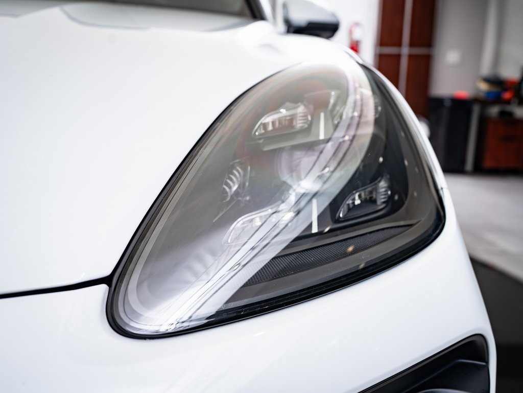 2022 Porsche Cayenne GTS photo 14
