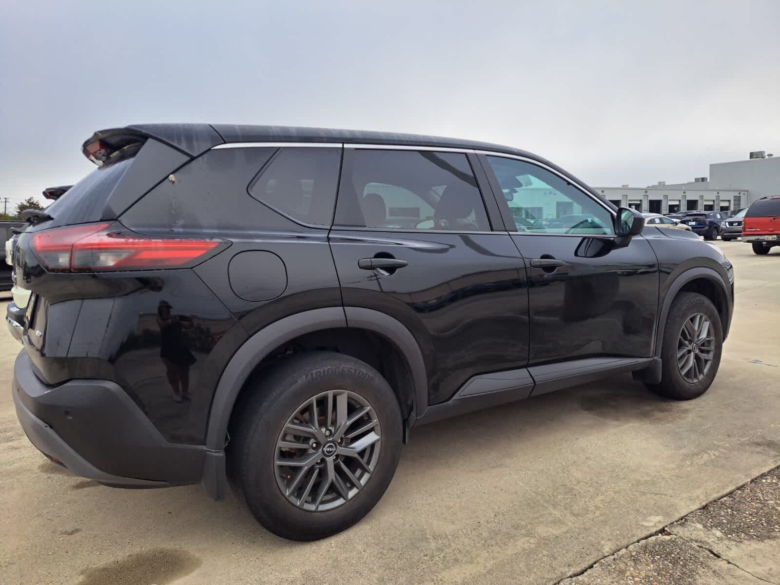 2023 Nissan Rogue S photo 4