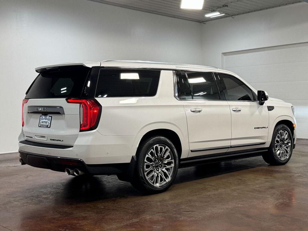 2023 Gmc Yukon XL Denali Ultimate photo 3
