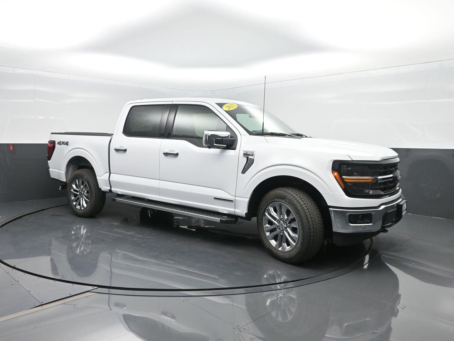 2025 Ford F-150 XLT photo 4