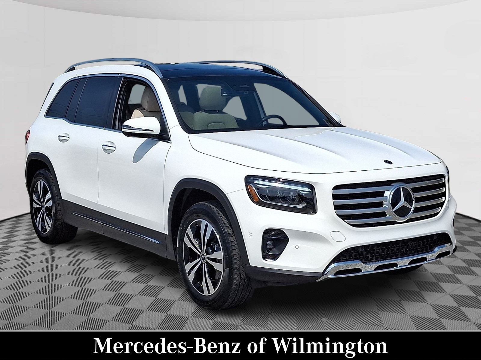 2025 Mercedes-Benz GLB Base