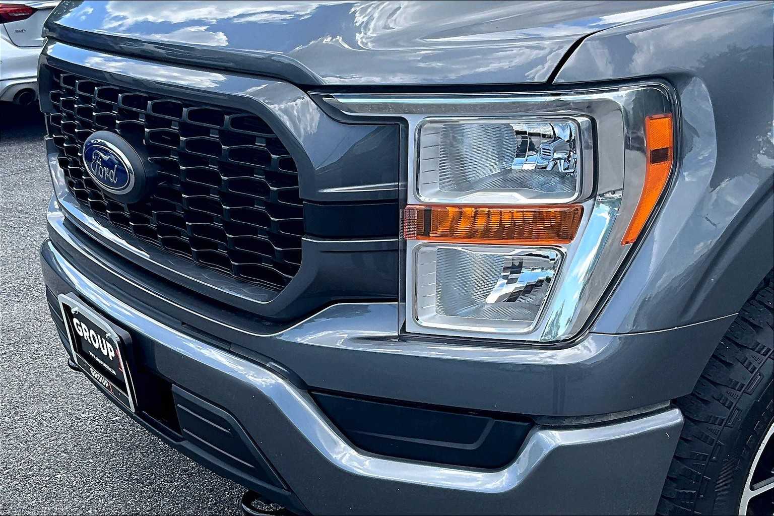 2022 Ford F-150 XL photo 25