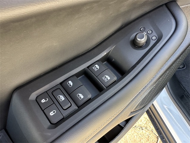 2025 Jeep Grand Cherokee Limited photo 34