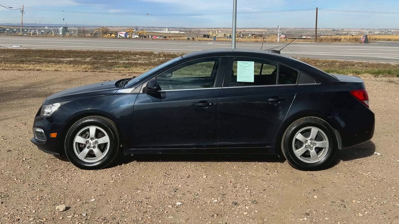2016 Chevrolet Cruze photo 4