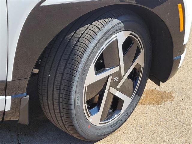 2026 Hyundai Ioniq Limited photo 4