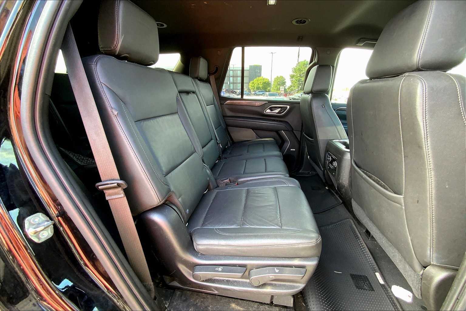 2021 Chevrolet Tahoe Z71 photo 17