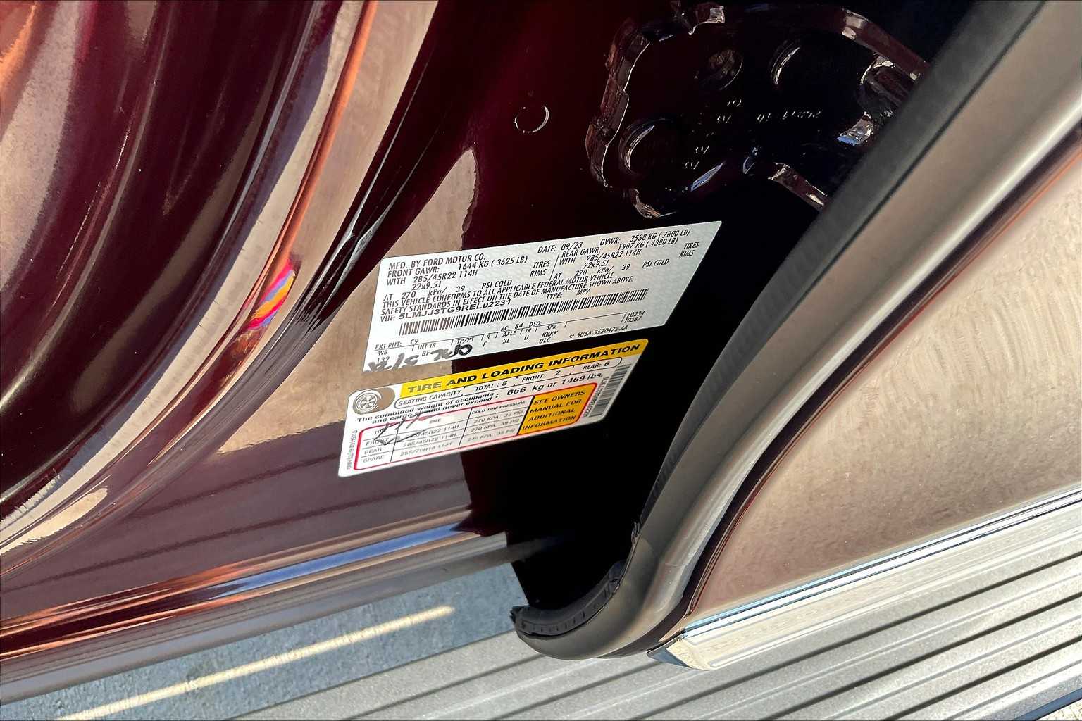 2024 Lincoln Navigator Black Label photo 31