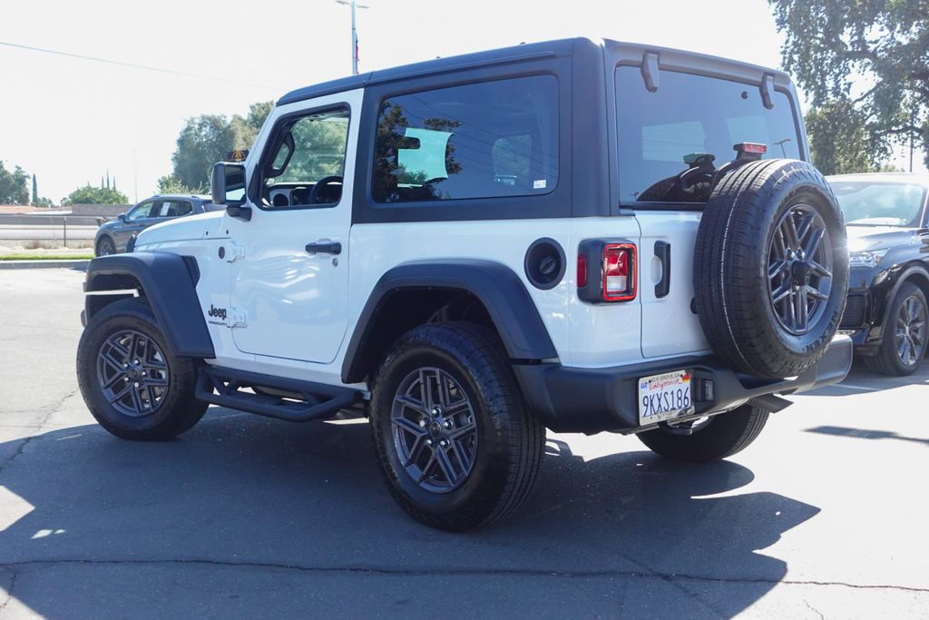 2024 Jeep Wrangler Sport S photo 9