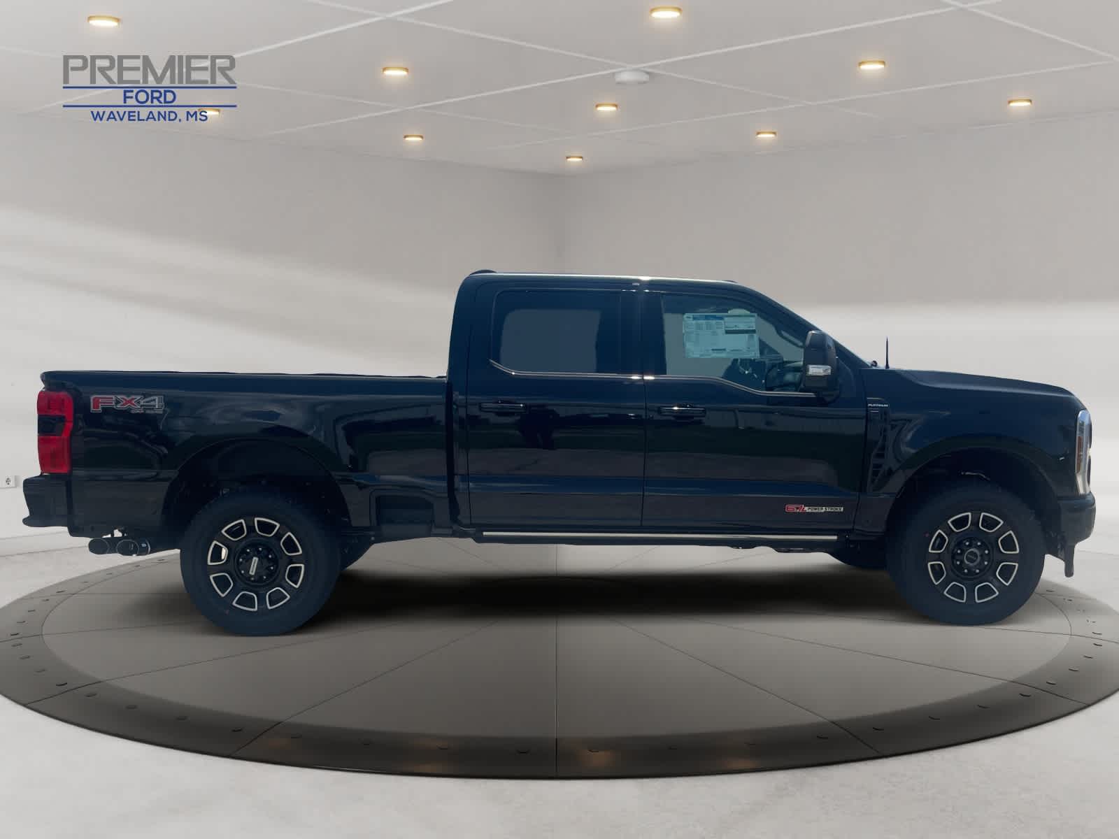 2025 Ford F-350 Platinum photo 6