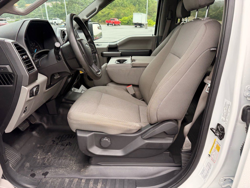 2020 Ford F-150 XLT photo 10