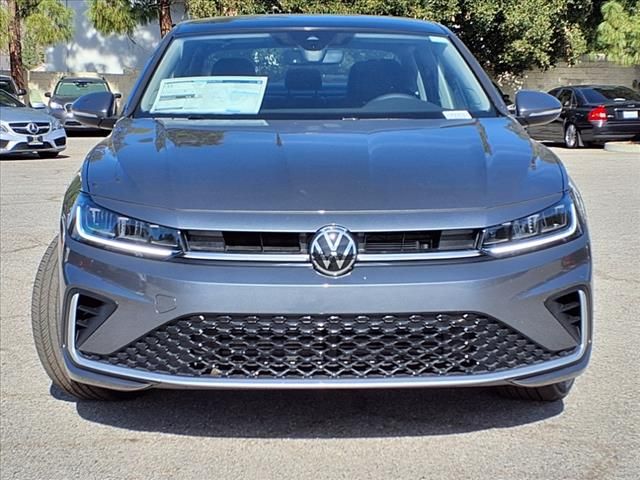 2025 Volkswagen Jetta 1.5T SEL photo 2