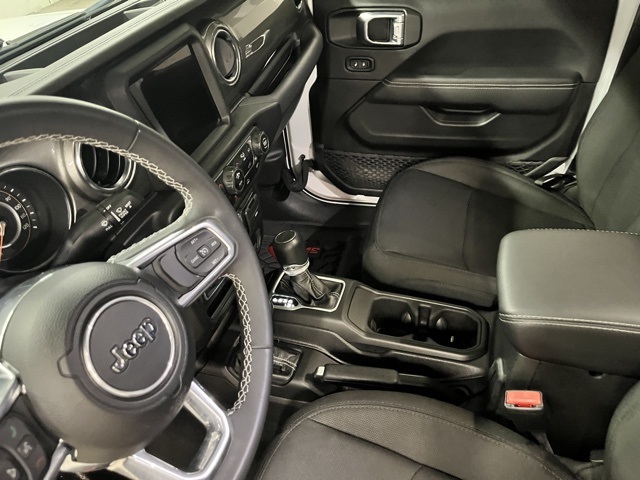 2023 Jeep Gladiator Overland photo 16