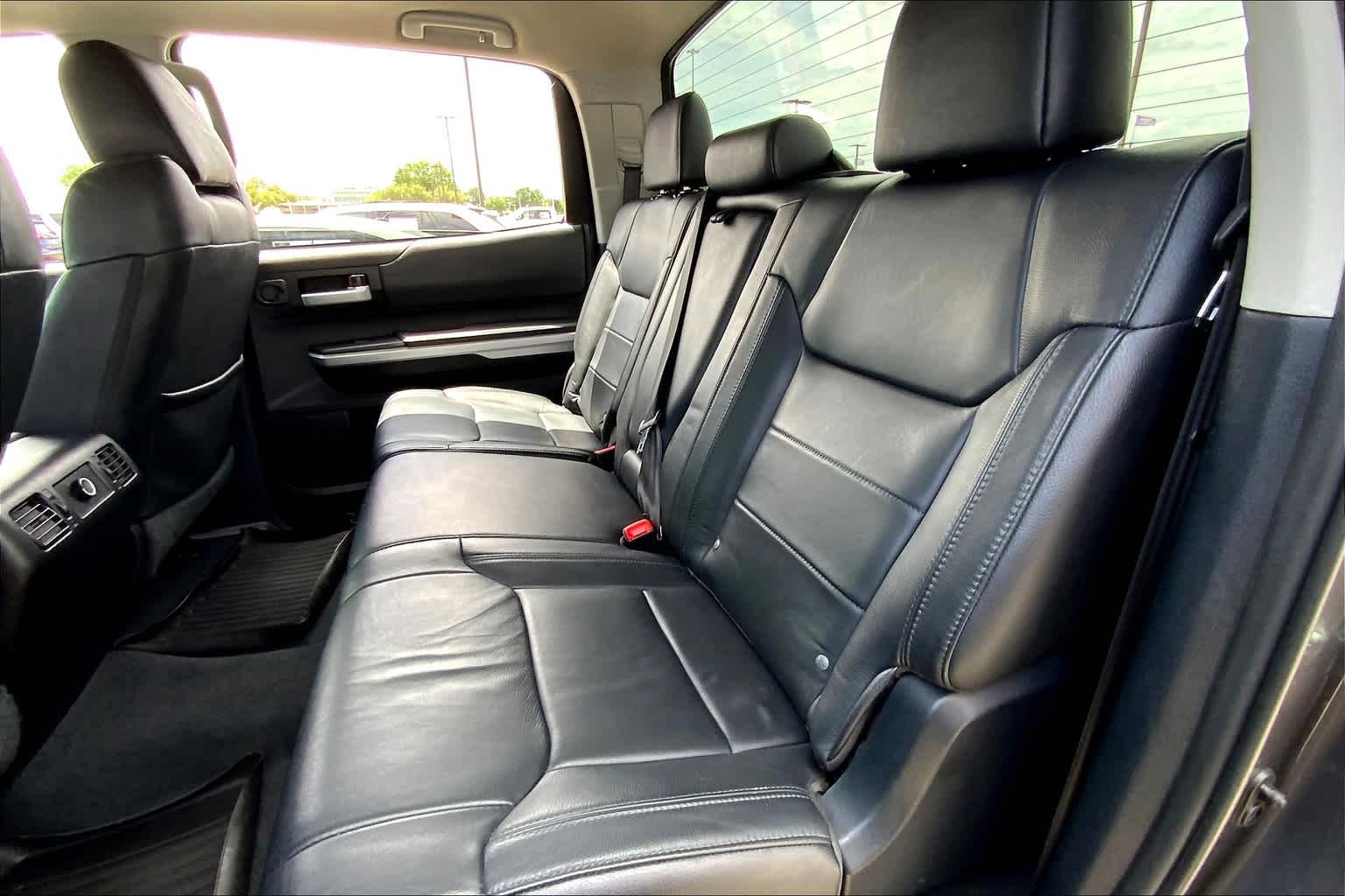 2014 Toyota Tundra Limited photo 16