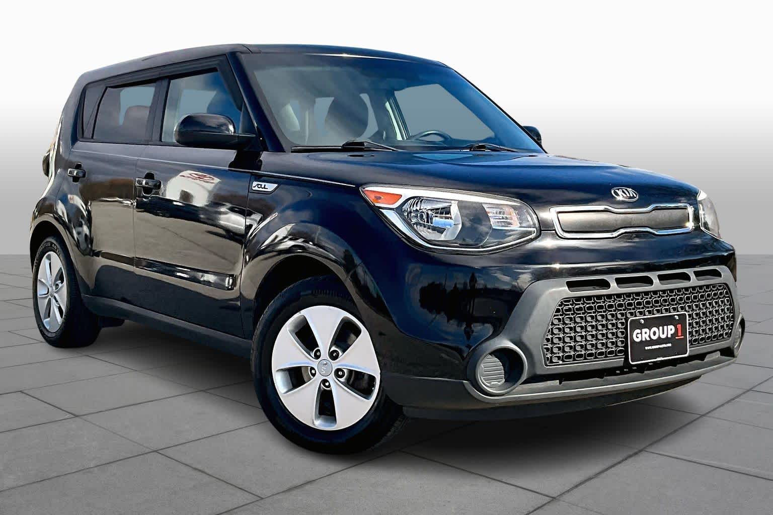 Used 2016 Kia Soul Base with VIN KNDJN2A24G7388885 for sale in Bowie, MD