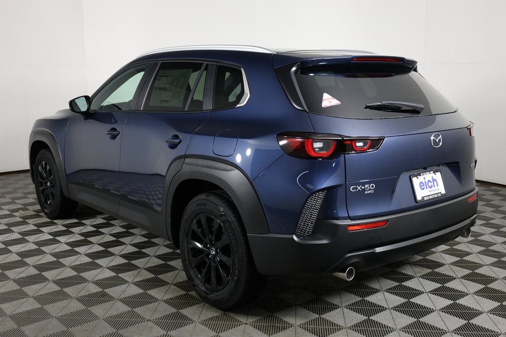 2025 Mazda CX-50 2.5 Select photo 3