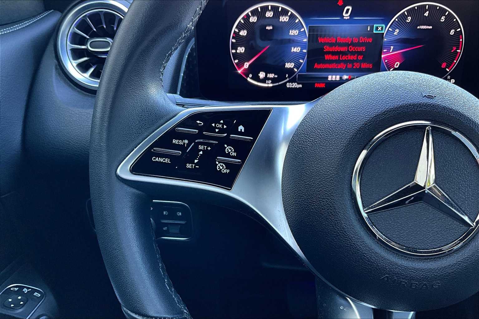 2024 Mercedes Benz GLB 250 photo 23