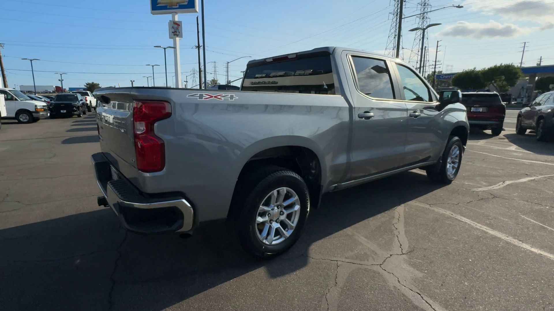 2025 Chevrolet Silverado 1500 LT photo 39