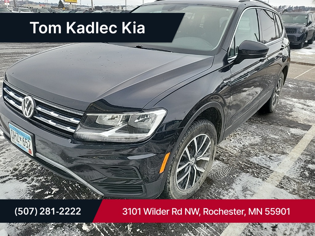 2019 Volkswagen Tiguan SE's photo