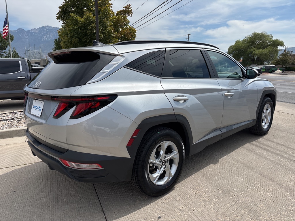 2024 Hyundai Tucson SEL photo 3