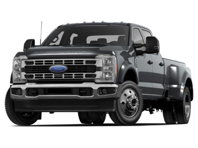 2026 Ford F-450 Super Duty King Ranch's photo